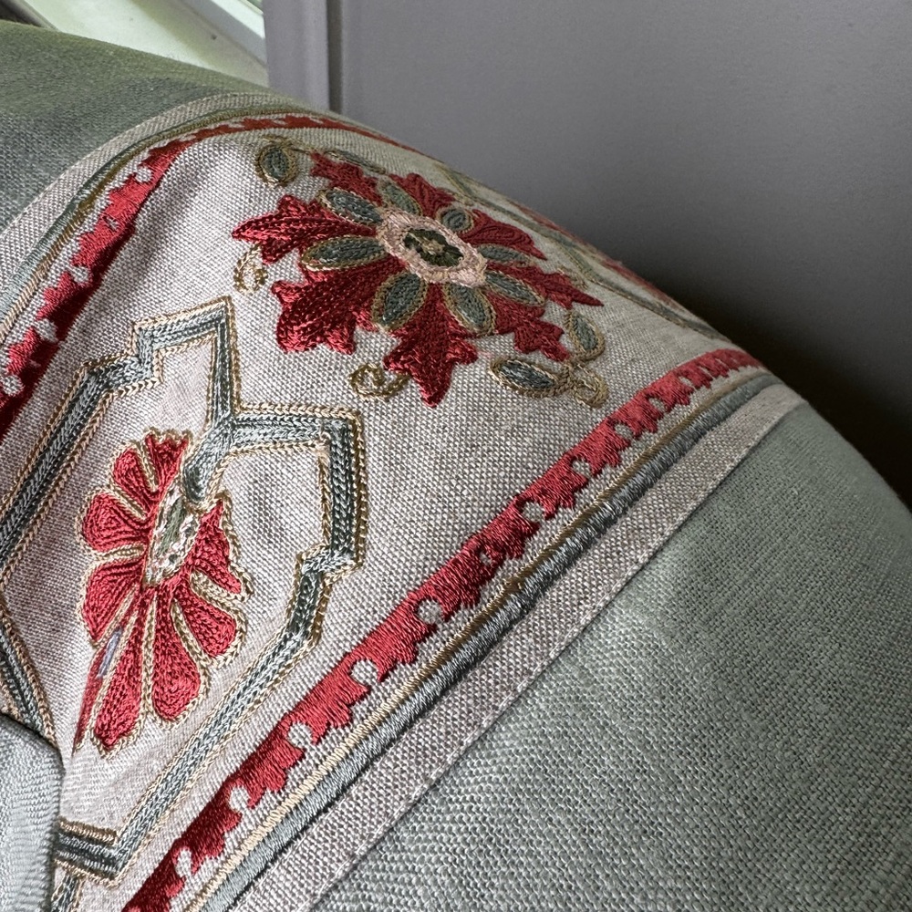 2 Embroidered Decorative Pillow - Picture 9 of 9